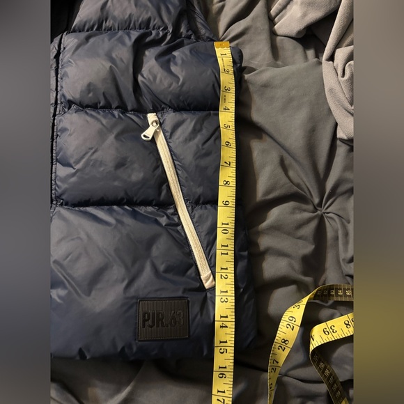 Pajar Quilted Lightweight Puffer Vest - Picture 13 of 13